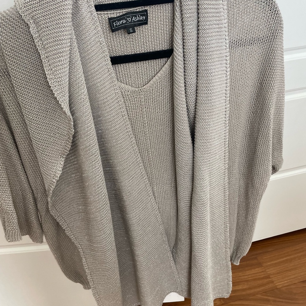Women's Light Gray Cardigan Sweater